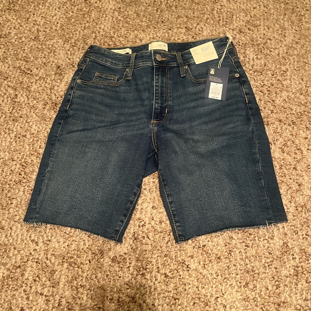 Universal Thread Indigo Dark Blue Denim Bermuda Shorts